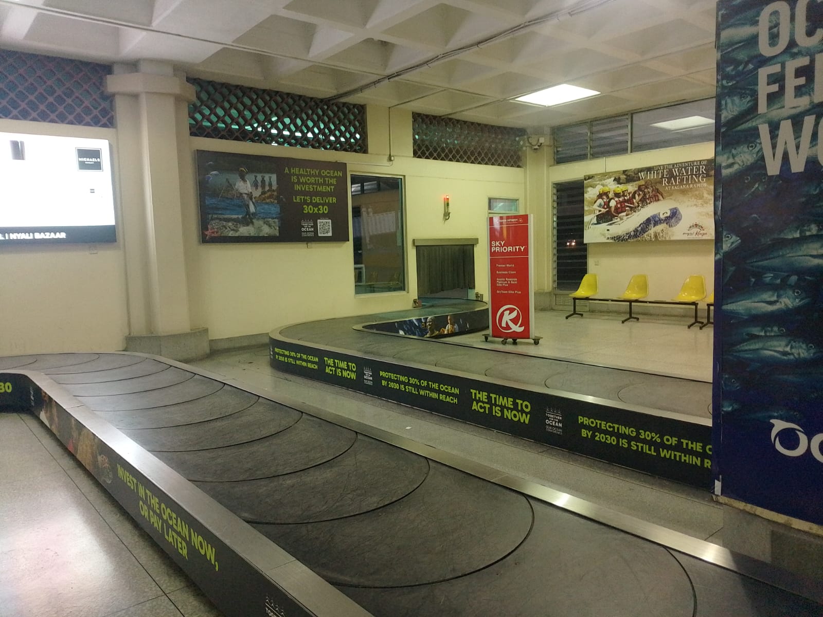 Airport architecture